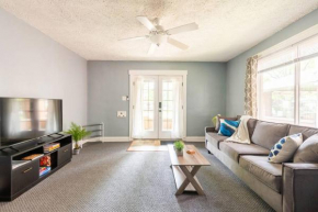 *Quiet 1 Bedroom Home - Minutes From Downtown